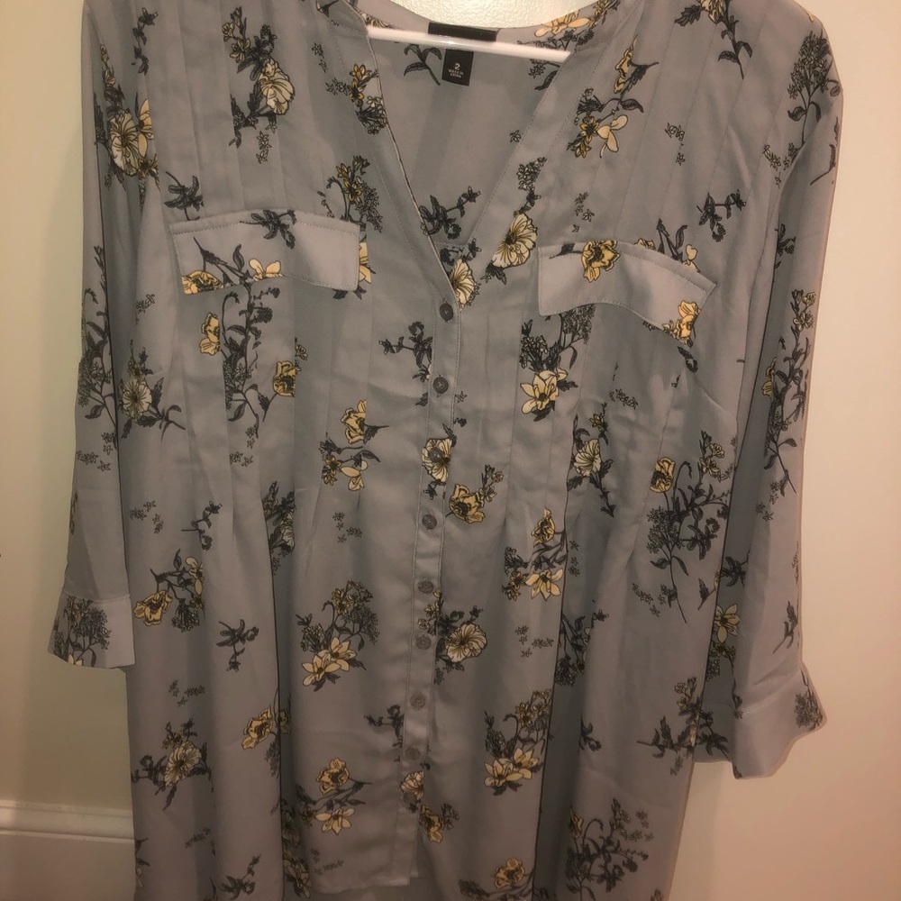 Torrid size 2 top